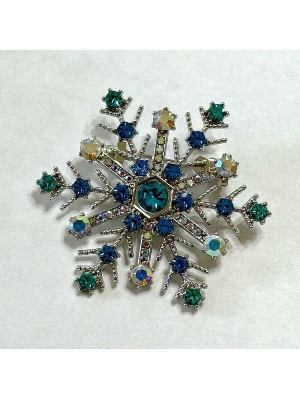 Snowflake Brooch Silver Tone Blue and Clear Crystals New - Picture 6 of 9